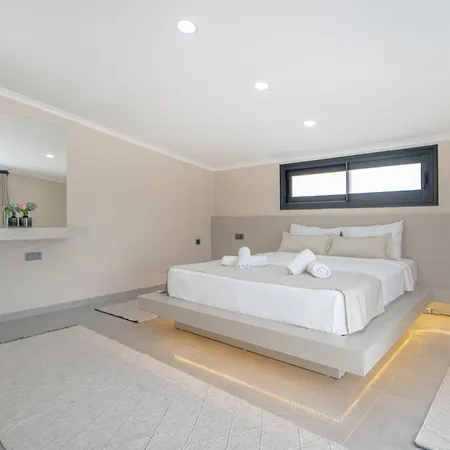 Oasis Retreat Lux And Elegance * Φετιγιέ