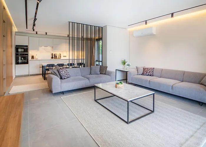 Oasis Retreat Lux And Elegance 别墅